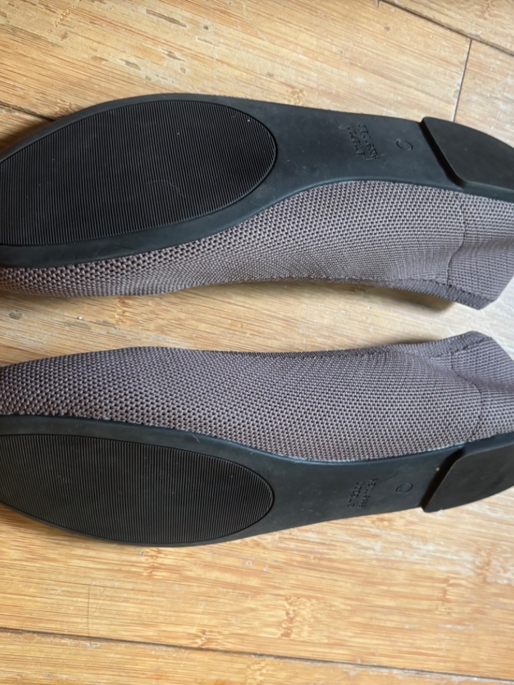Amazon Essentials Ballet Flats - Picture 2 of 2